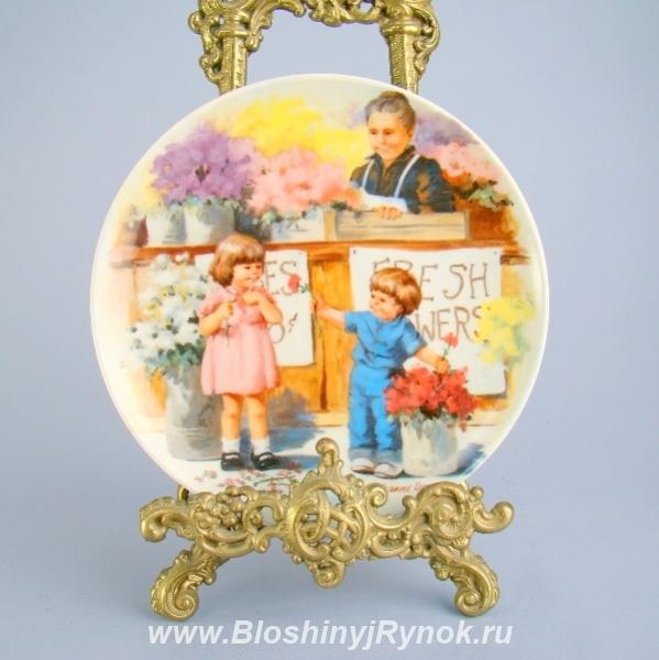 Декоративная тарелка цветочная оранжерея. Россия, Калининградская область,  Калининград