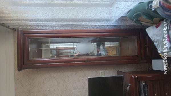 мебельная витрина для посуды. Россия, Ростовская область, Шахты