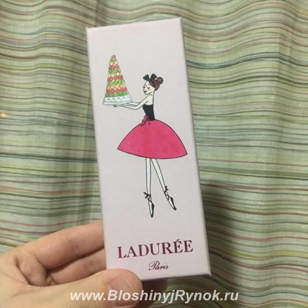 Коробочка Laduree Paris с балериной. Россия, Москва, Северо-Восточный АО