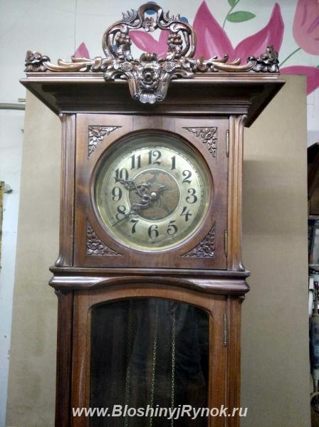 Антикварные напольные часы с боем. Россия, Москва, Центральный АО