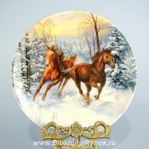 Декоративная тарелка Лошади на лесной поляне. Россия, Калининградская область,  Калининград