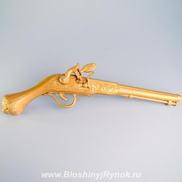 Декоративный пистолет. Россия, Калининградская область,  Калининград